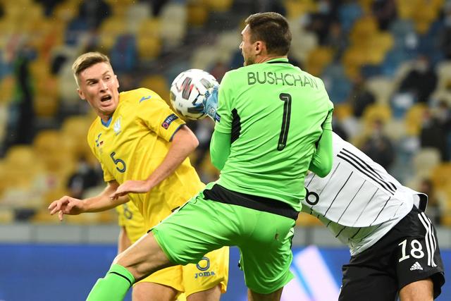 刘铮11+6+5范子铭17+14 上海终结北京5连胜