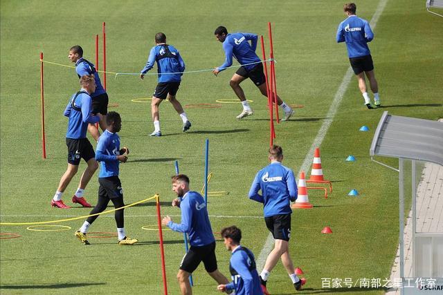 巴萨手握4球杀死晋级悬念 次回合或平局收场